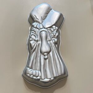 Vintage Wilton Holly Hobbie Shaped Cake Mold